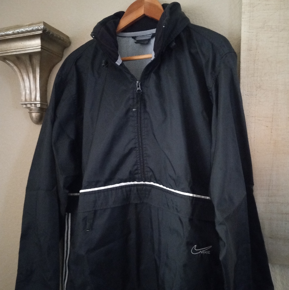 Men's Nike Windbreaker